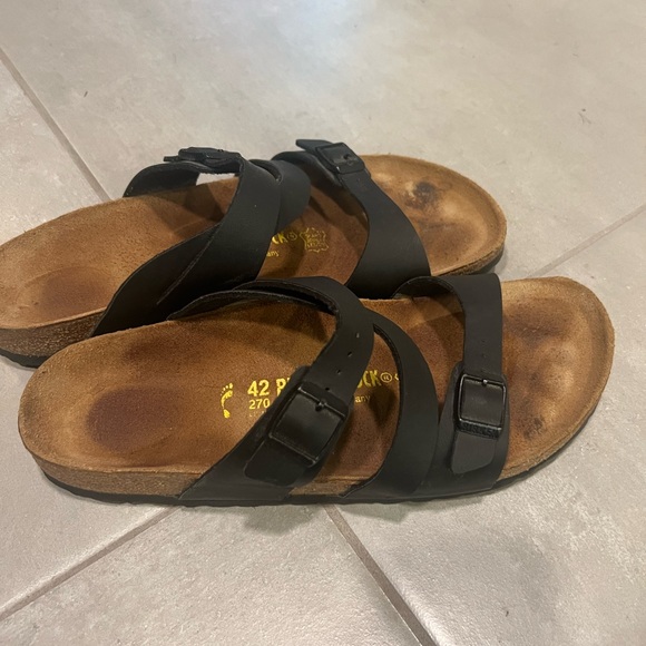 Birkenstock sandals - Picture 1 of 4